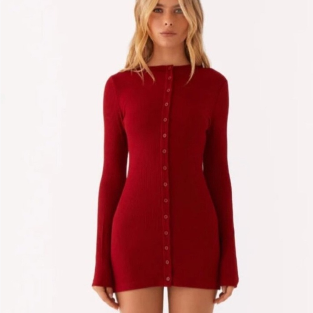 Elegant Red Button-Up Dress